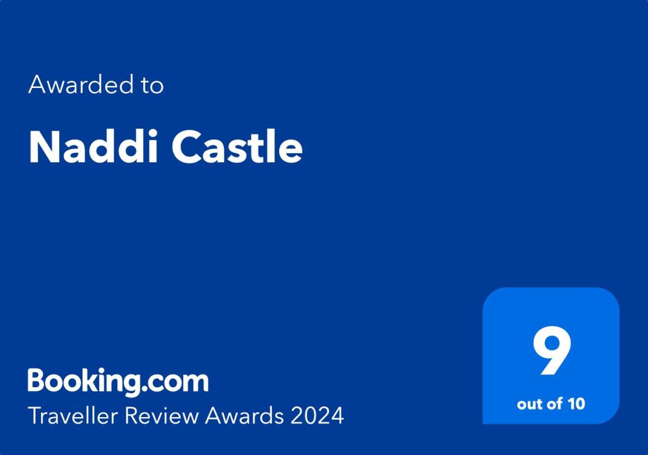 맥그로드 간즈 Naddi Castle 아파트 외부 사진